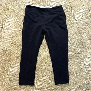 Narika Sport black cropped leggings